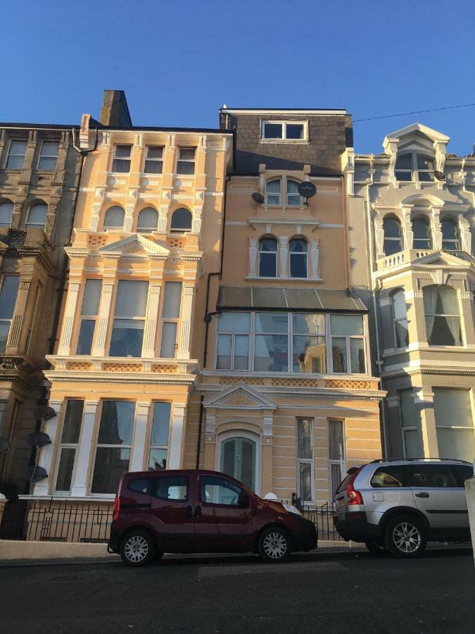 Sea View Juliette Apartment Hastings Bagian luar foto